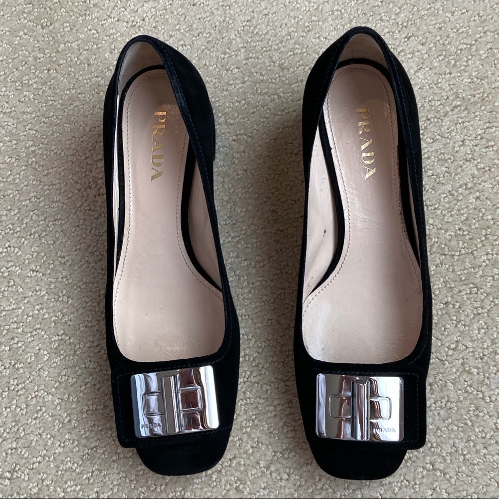 Prada buckle suede pump